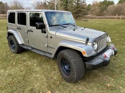 Used 2016 Jeep Wrangler Unlimited Sahara w/ Connectivity Group