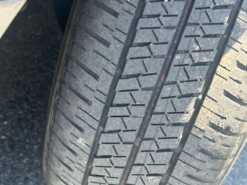 Used 2017 Toyota Prius Prime Premium image 16