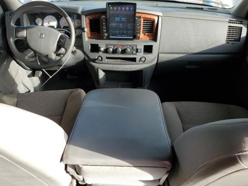 Used 2006 Dodge Ram 1500 Truck SLT w/ Trailer Tow Group image 9