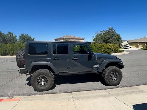 Used 2017 Jeep Wrangler Unlimited Sport w/ Quick Order Package 24S image 2