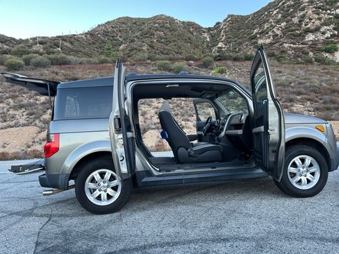 Used 2008 Honda Element EX image 10