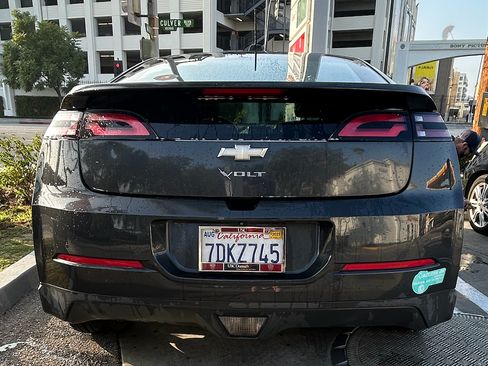 Used 2015 Chevrolet Volt Premium w/ Premium Trim Package image 5