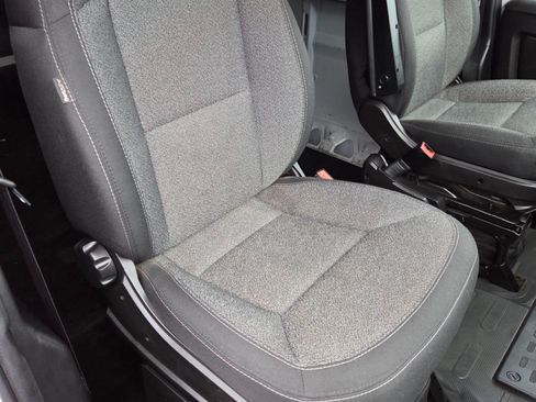 Used 2023 RAM ProMaster 2500 w/ Premium Appearance Group image 12