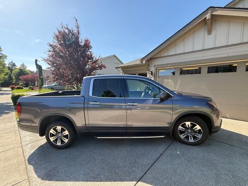 Used 2018 Honda Ridgeline RTL-E image 6