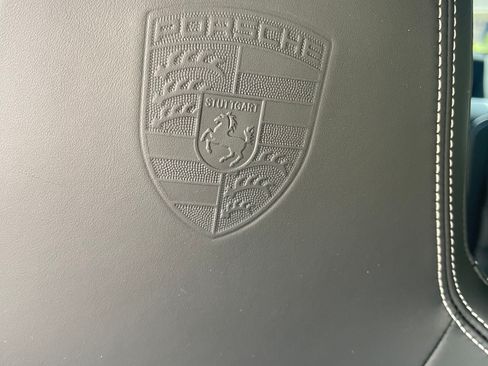 Used 2021 Porsche 911 Turbo S image 9