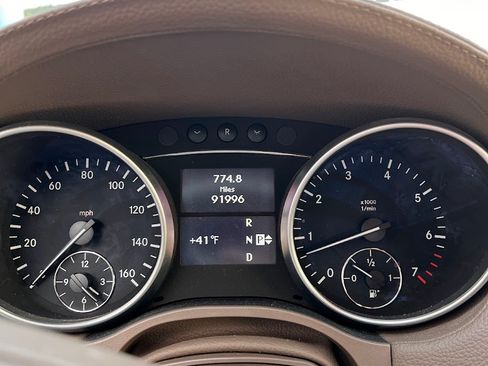 Used 2009 Mercedes-Benz GL 450 4MATIC image 6