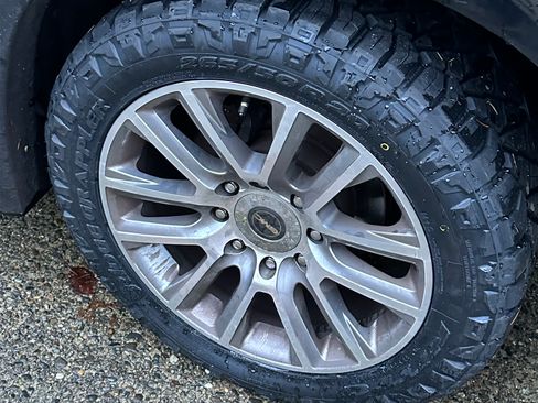 Used 2019 GMC Savana 2500 image 6