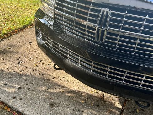 Used 2013 Lincoln Navigator 4WD w/ HD Trailer Tow Pkg image 4