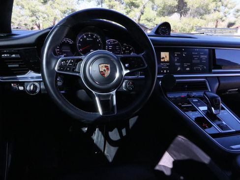 Used 2017 Porsche Panamera Turbo image 13