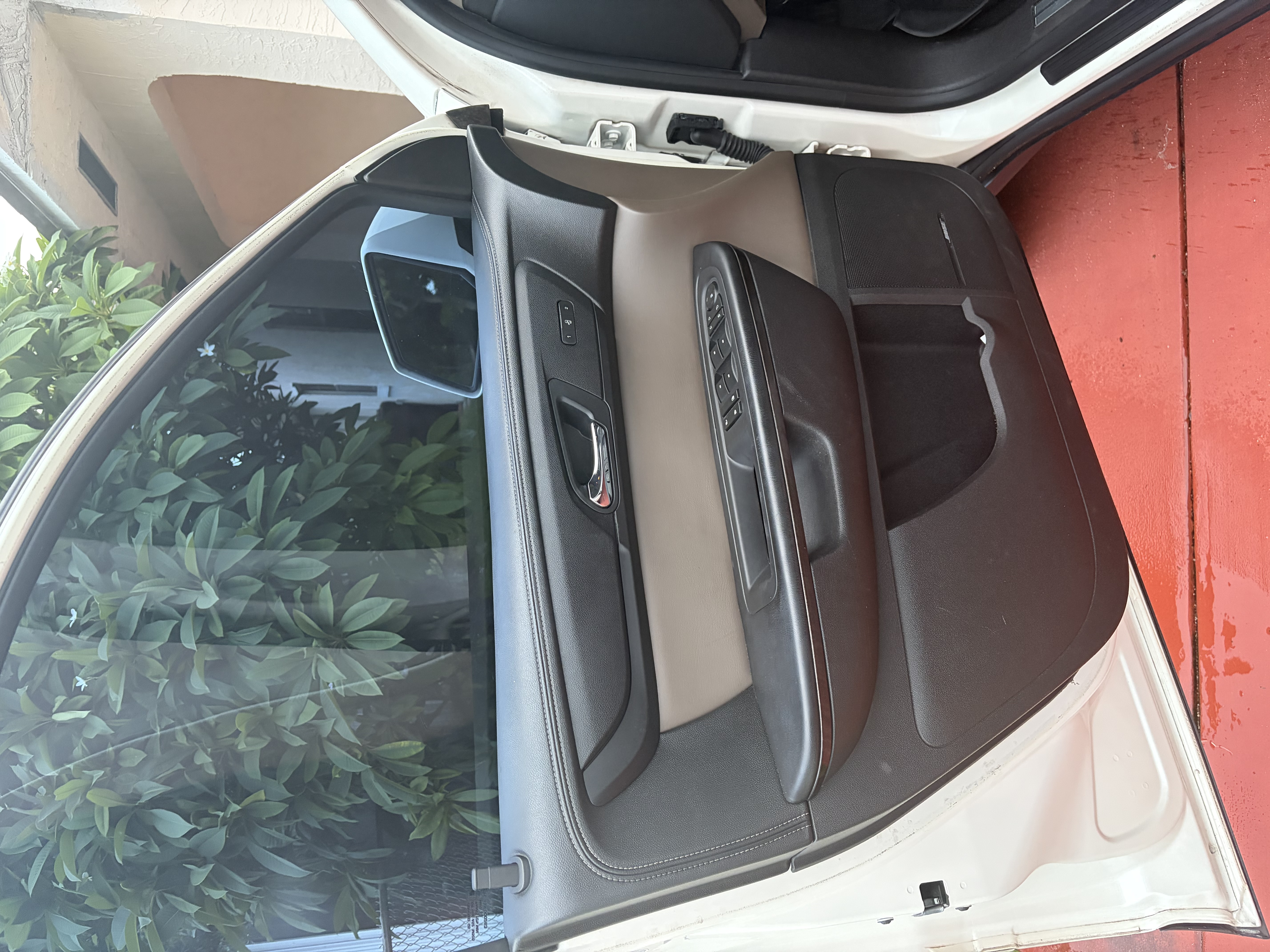 Used 2014 GMC Acadia SLT FWD image 6