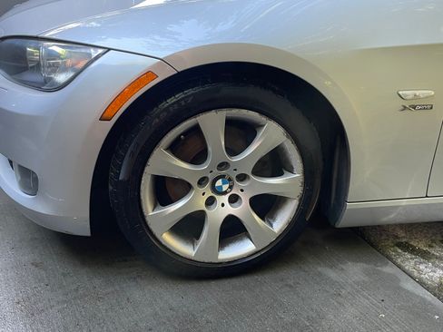 Used 2009 BMW 328i xDrive Coupe AWD/4WD image 14