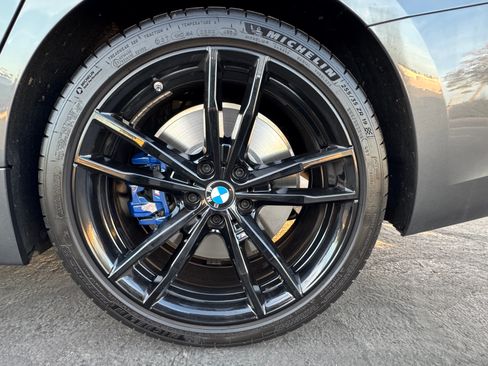 Used 2022 BMW 330i Sedan w/ M Sport Package image 17