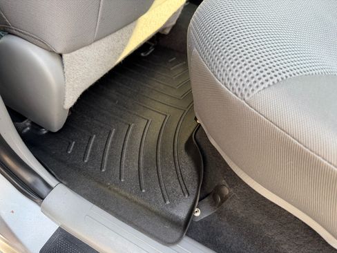 Used 2014 Toyota Tacoma 4x4 Double Cab w/ TRD Sport Package image 18