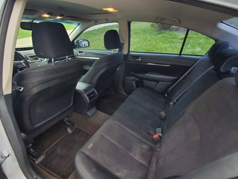 Used 2014 Subaru Legacy 2.5i Sport image 9