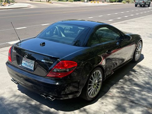 Used 2005 Mercedes-Benz SLK 55 AMG image 9