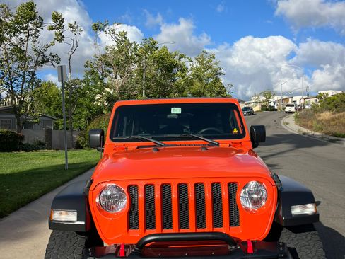 Used 2019 Jeep Wrangler Unlimited Sport S AWD/4WD image 2