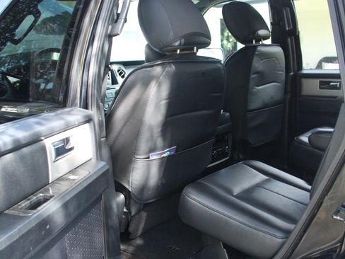 Used 2015 Ford Expedition Limited w/ Equipment Group 301A image 11