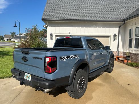 Used 2025 Ford Ranger Raptor AWD/4WD image 9