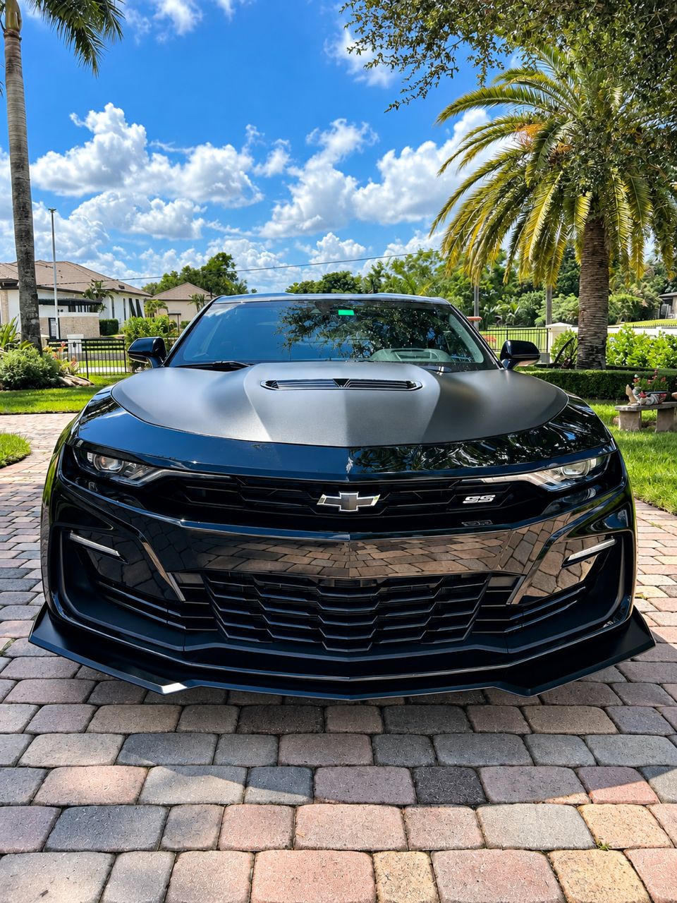 Used 2022 Chevrolet Camaro SS RWD image 5