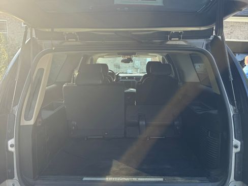Used 2007 GMC Yukon XL Denali AWD/4WD image 15