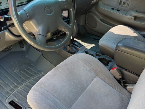 Used 2002 Toyota Tacoma 4x4 Double Cab image 8