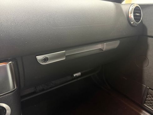 Used 2004 Audi TT 1.8T image 8