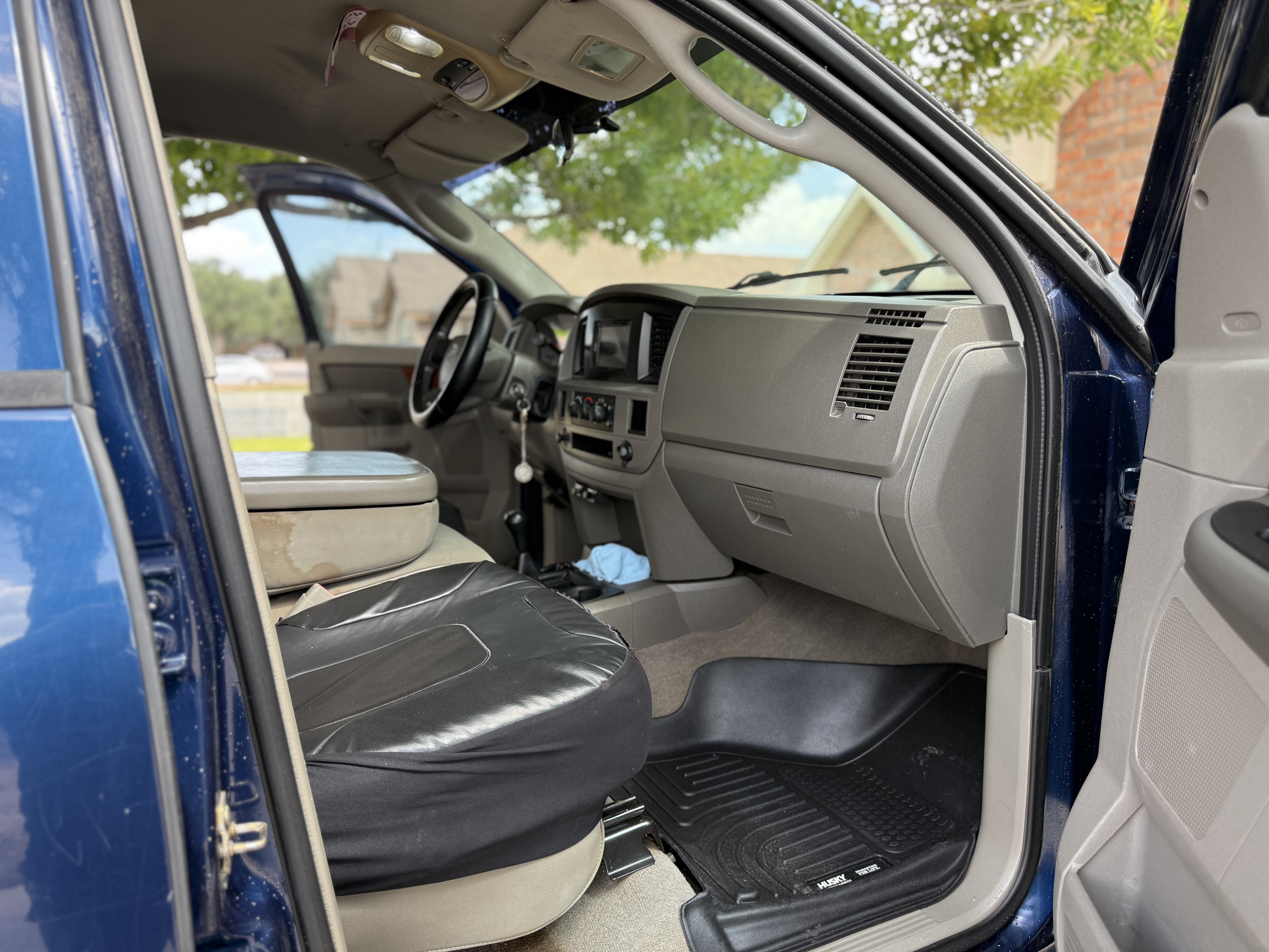 Used 2006 Dodge Ram 2500 Truck SLT AWD/4WD image 12