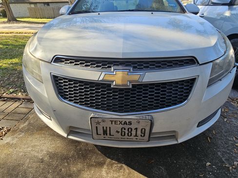 Used 2014 Chevrolet Cruze LT image 5