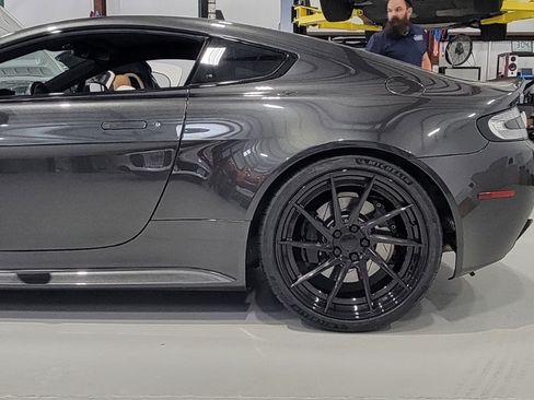 Used 2015 Aston Martin V8 Vantage S image 2