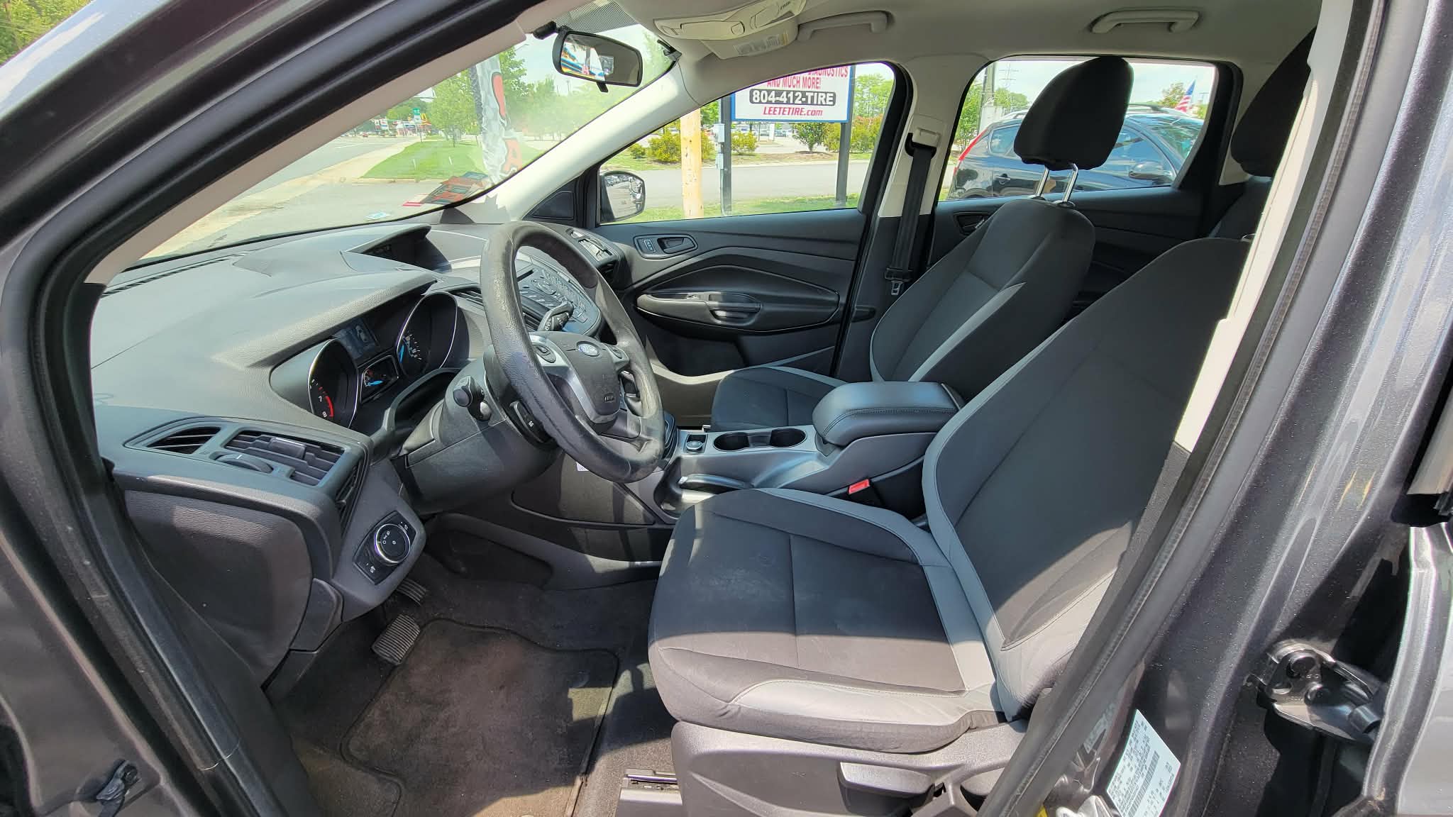 Used 2014 Ford Focus S FWD image 17