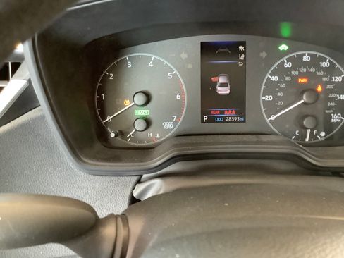 Used 2023 Toyota Corolla LE image 8