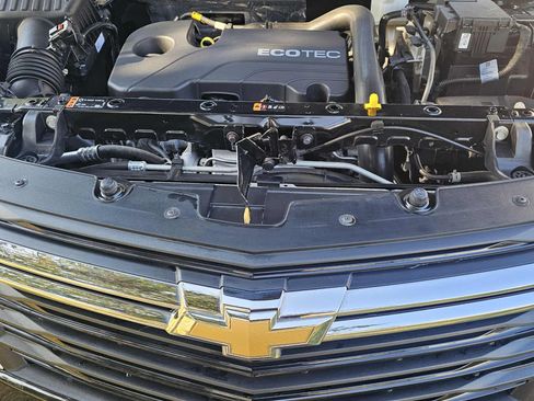 Used 2022 Chevrolet Equinox LT image 10