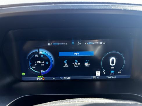 Used 2022 Ford F150 Lightning Lariat w/ Equipment Group 511A High image 16