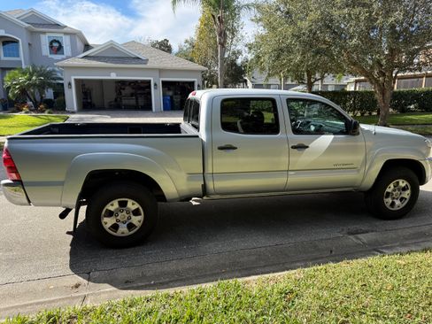 Used 2007 Toyota Tacoma PreRunner image 5