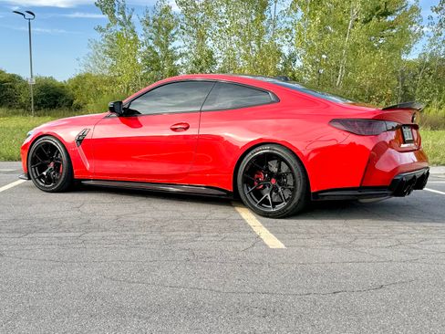 Used 2025 BMW M4 xDrive Competition w/ Carbon Package image 4