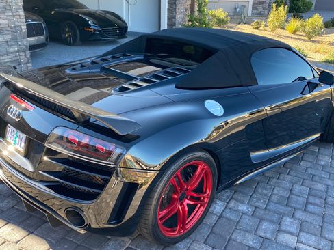Used 2012 Audi R8 GT image 10