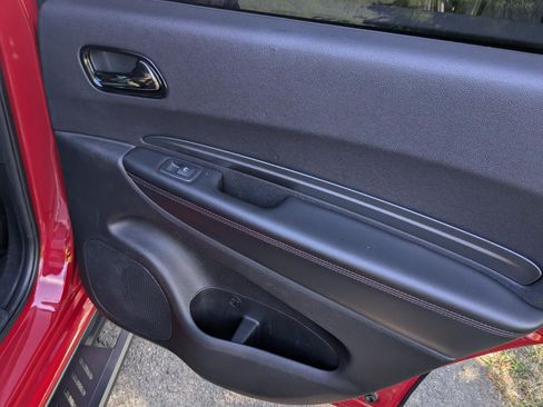 Used 2021 Dodge Durango R/T image 9