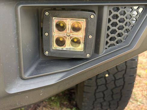 Used 2017 Toyota Tundra SR5 w/ TRD Off Road Package image 10