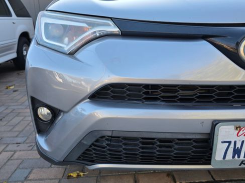 Used 2017 Toyota RAV4 SE image 13