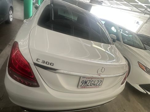Used 2017 Mercedes-Benz C 300 Sedan image 9