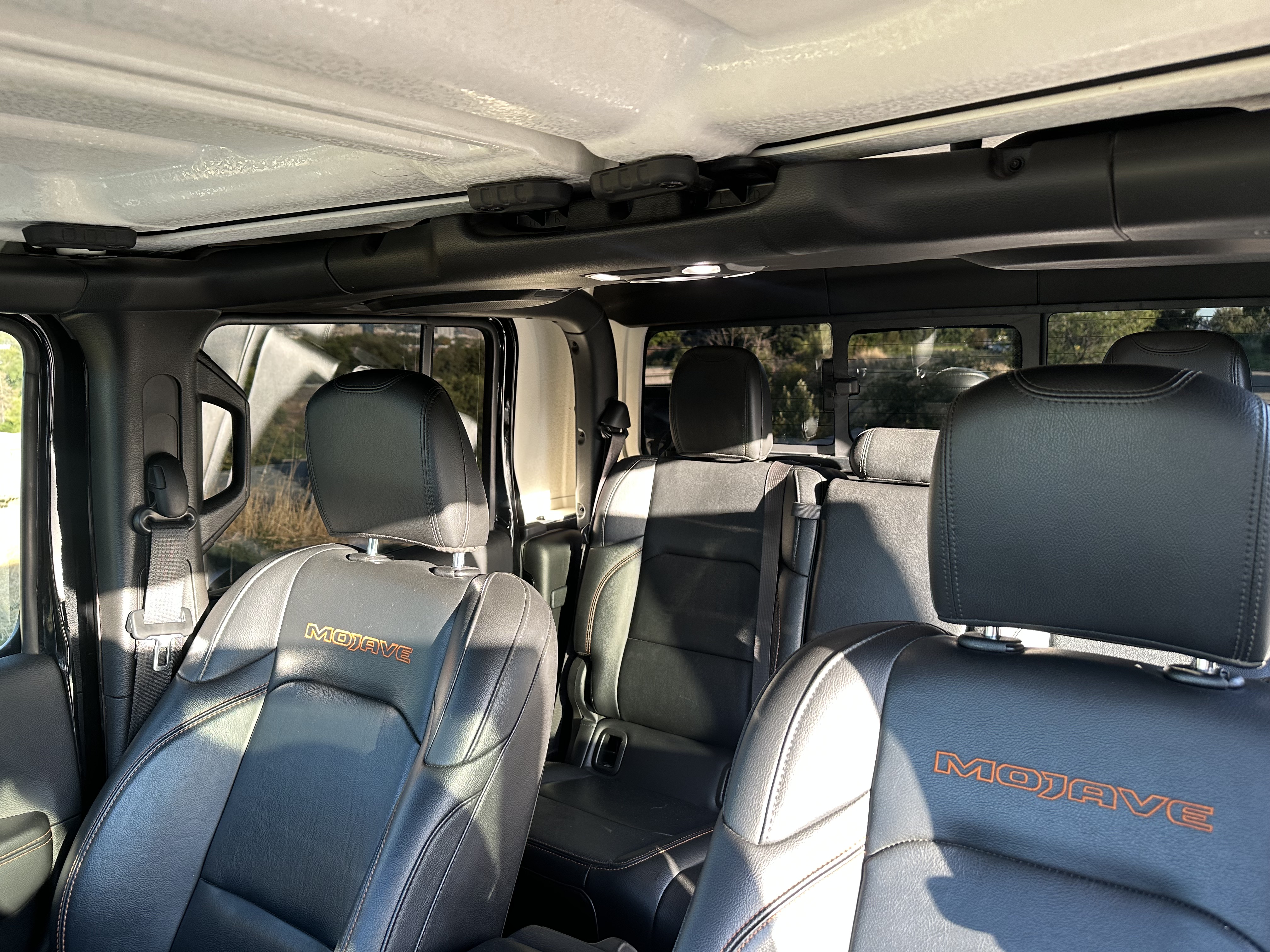 Used 2021 Jeep Gladiator Mojave AWD/4WD image 23