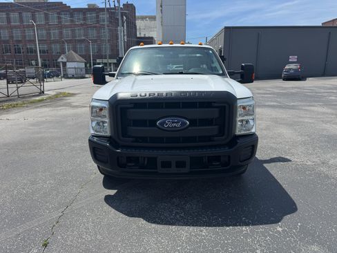 Used 2016 Ford F350 XL w/ Power Equipment Group image 4