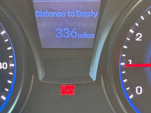 Used 2013 Hyundai Genesis 2.0T image 13