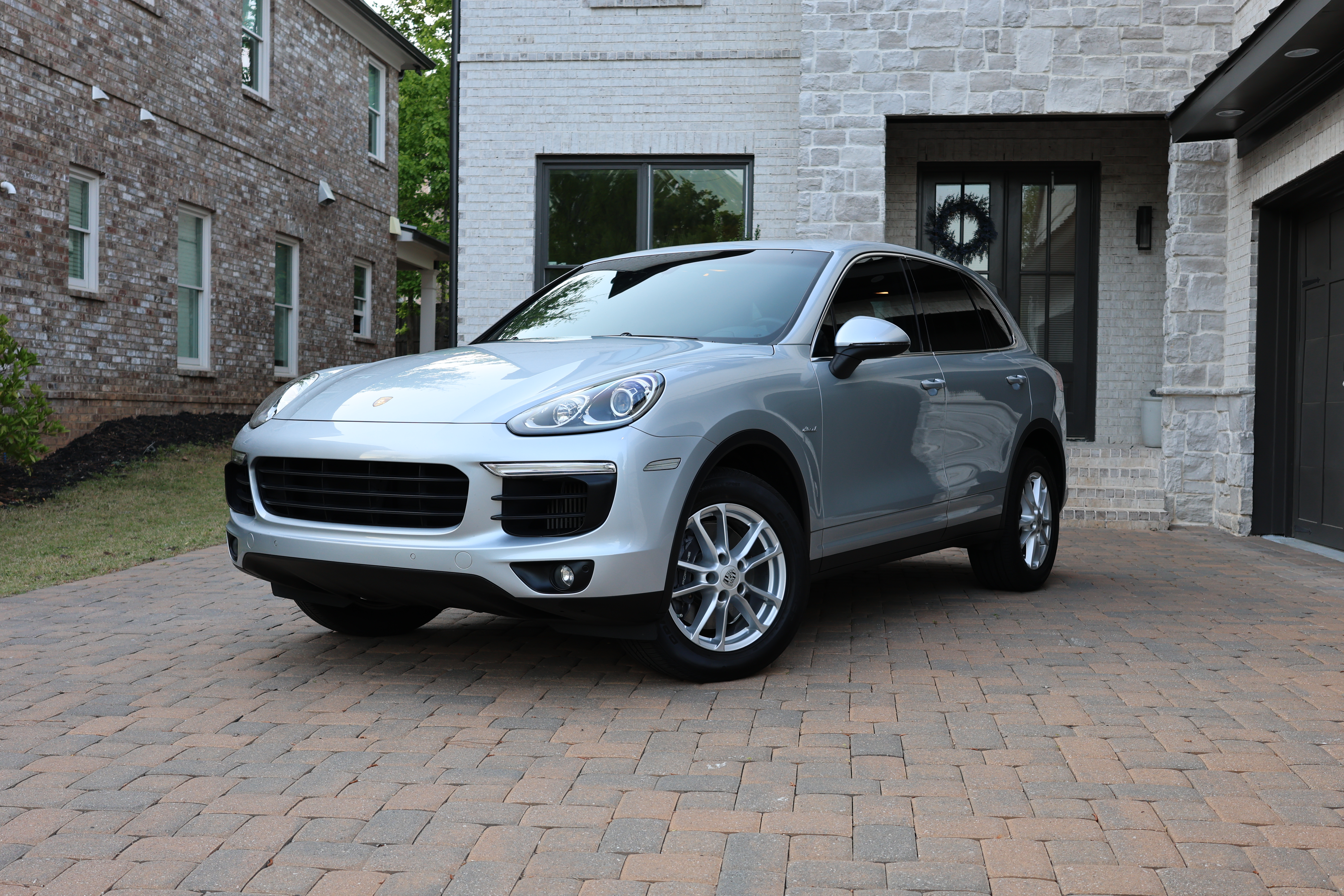 Used 2016 Porsche Cayenne Diesel AWD/4WD image 5