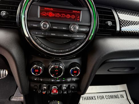 Used 2016 MINI Cooper S image 14