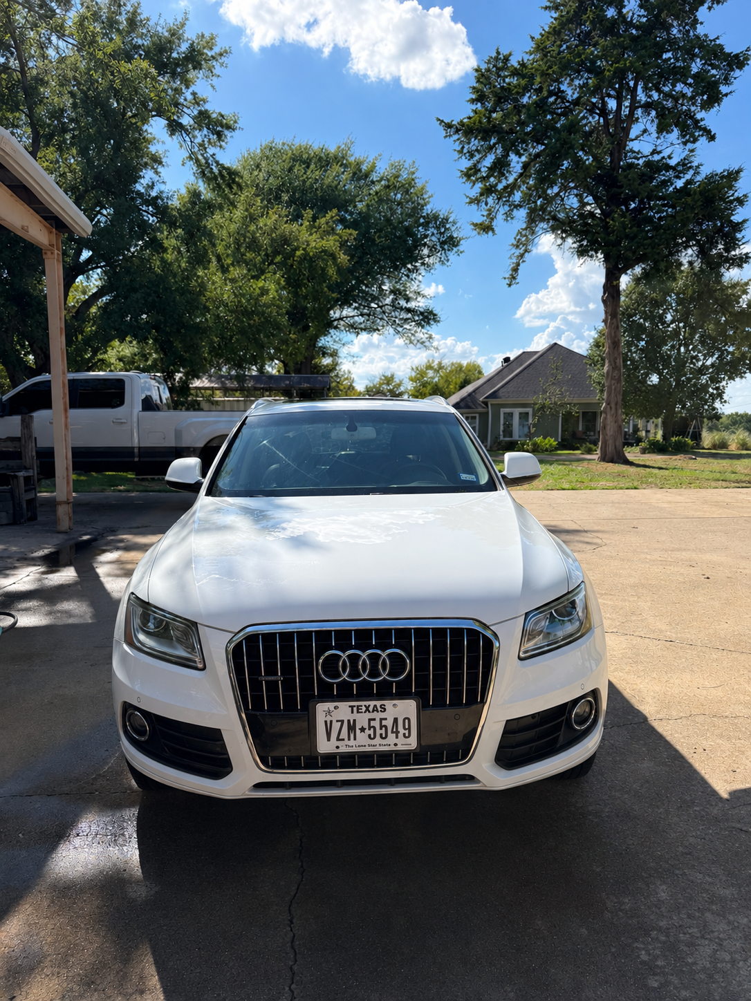 Used 2015 Audi Q5 2.0T Premium Plus w/ Technology Package AWD/4WD image 2