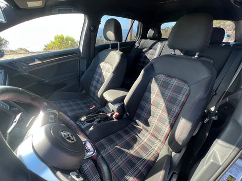 Used 2016 Volkswagen GTI S image 23