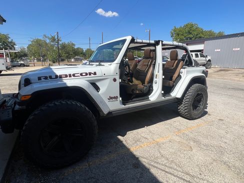 Used 2021 Jeep Wrangler Unlimited Rubicon image 6