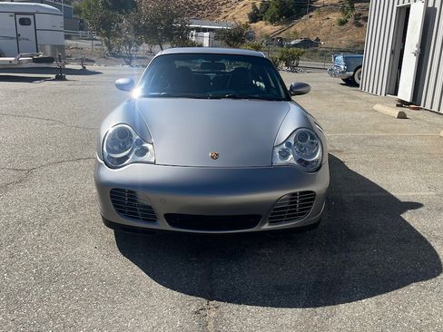 Used 2004 Porsche 911 GT3 RS image 11