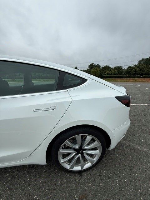 Used 2019 Tesla Model 3 Standard Range Plus RWD image 4